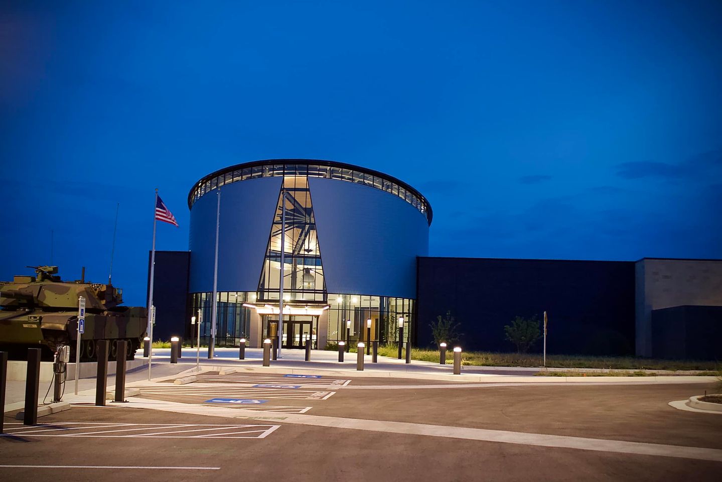 An outside view of the National Mounted Warrior Museum.